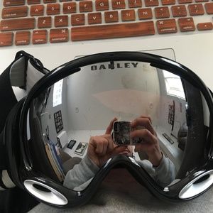 Oakley A Frame 2.0 Snow Goggle